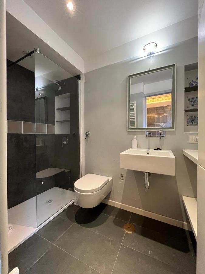 Foscolo 10 Stylish Apartment Рим Екстер'єр фото